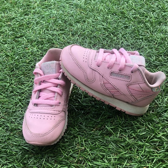 Reebok Pink Classic Leather shoes little girls (7) - Picture 3 of 7